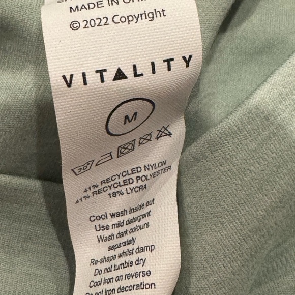 Vitality Cross-waist Legging Green Medium - Picture 4 of 4